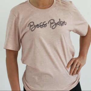 Pale pink boss babe tee